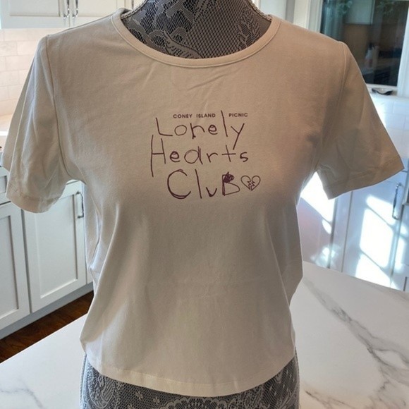 NWT Coney Island Picnic - White Lonely Hearts Club - T-shirt | Size Large - Picture 1 of 3